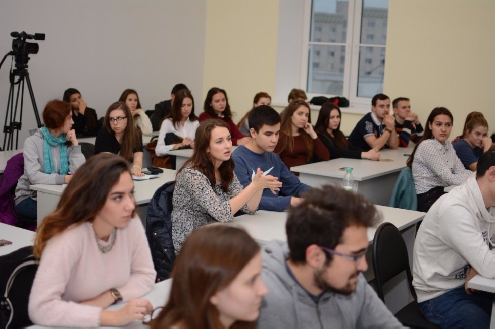 Ольга Ившина: 'Скучных мероприятий для хороших журналистов не бывает' Ольга Ившина: 'Скучных мероприятий для хороших журналистов не бывает'