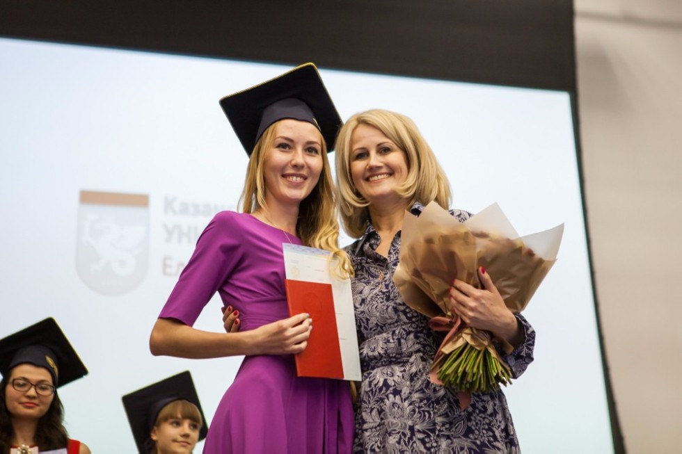 Graduates of  Elabuga Institute of KFU: 