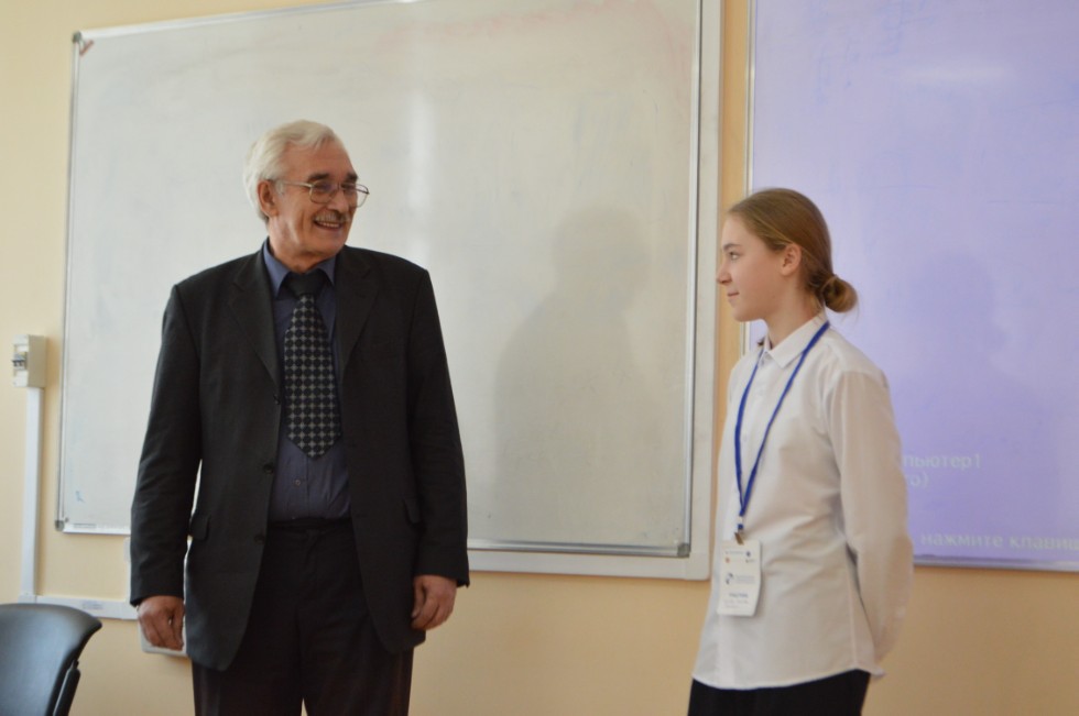 ������ ��� 4-7 ������� ���������, ������������� � ���������� � ����������� ��������