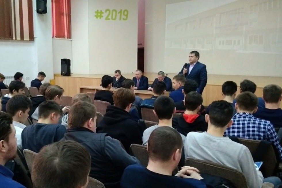 Встреча с учащимися Мамадышского политехнического колледжа Встреча с учащимися Мамадышского политехнического колледжа