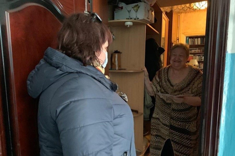 Ветераны Елабужского института КФУ получили подарки Ветераны Елабужского института КФУ получили подарки