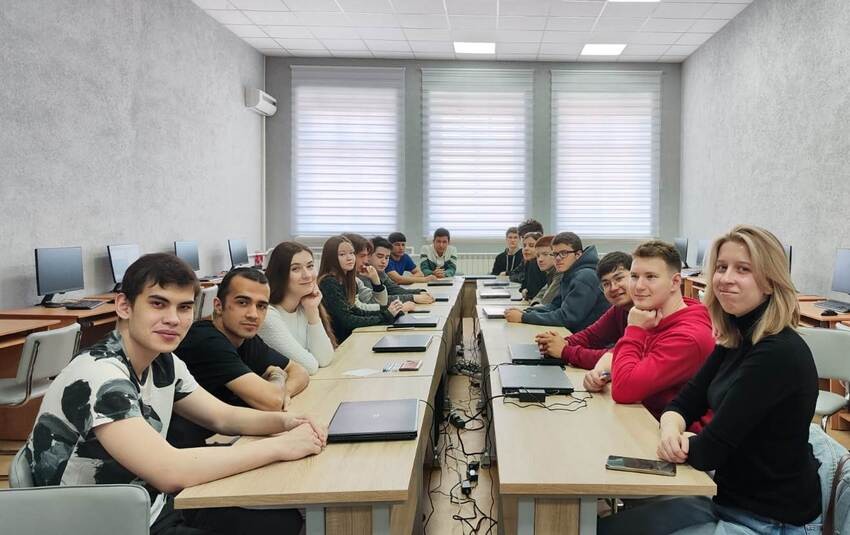 'Путешествие в космос': квиз ко Дню космонавтики прошел в Елабужском институте КФУ 'Путешествие в космос': квиз ко Дню космонавтики прошел в Елабужском институте КФУ