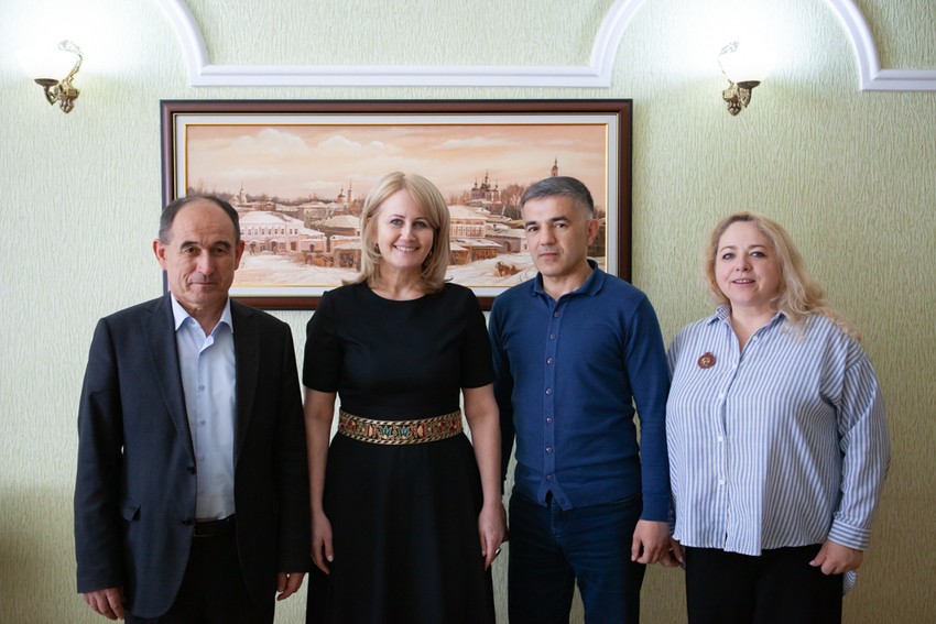 Преподаватели ФерГУ повышают квалификацию в Елабужском институте КФУ Преподаватели ФерГУ повышают квалификацию в Елабужском институте КФУ