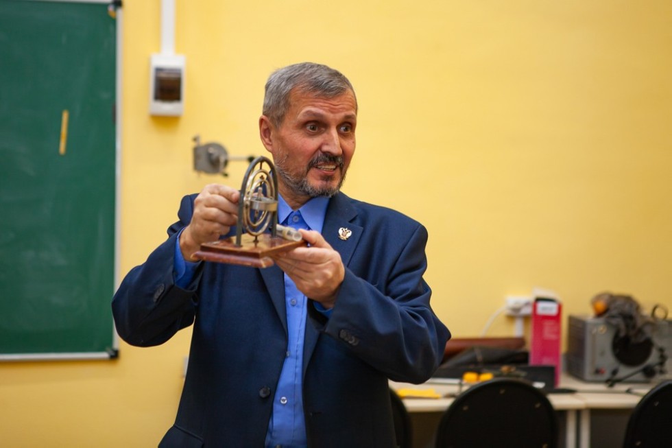 'Ночь науки' состоялась в Елабужском институте КФУ 'Ночь науки' состоялась в Елабужском институте КФУ