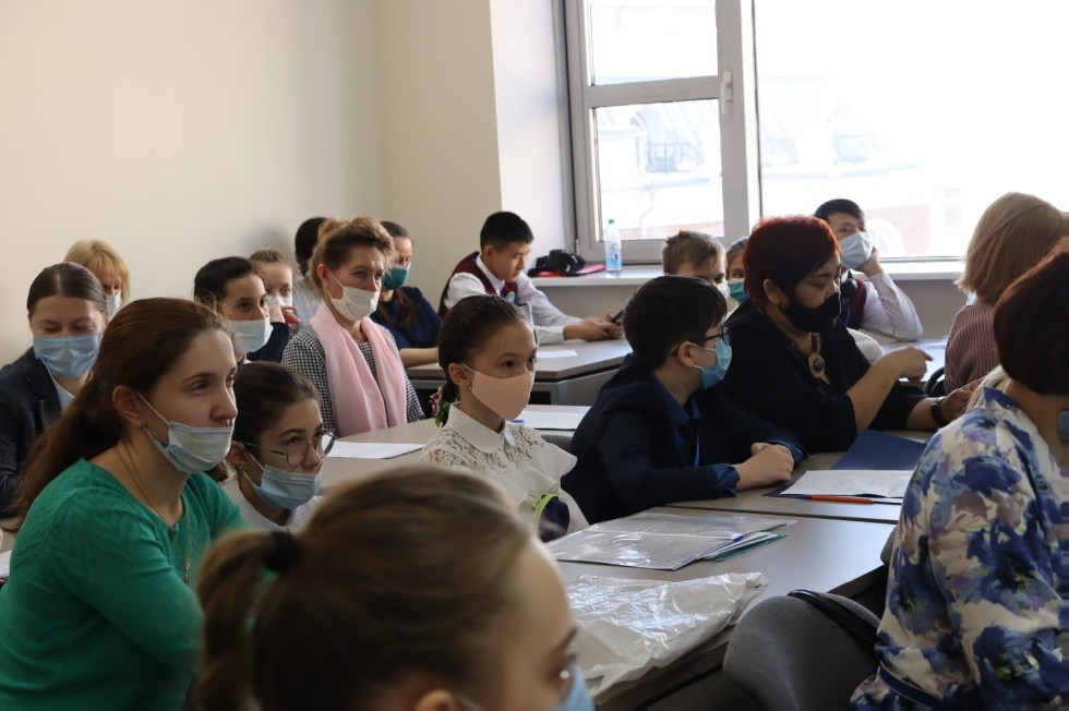 ДОСТОЙНАЯ СМЕНА ДОСТОЙНАЯ СМЕНА