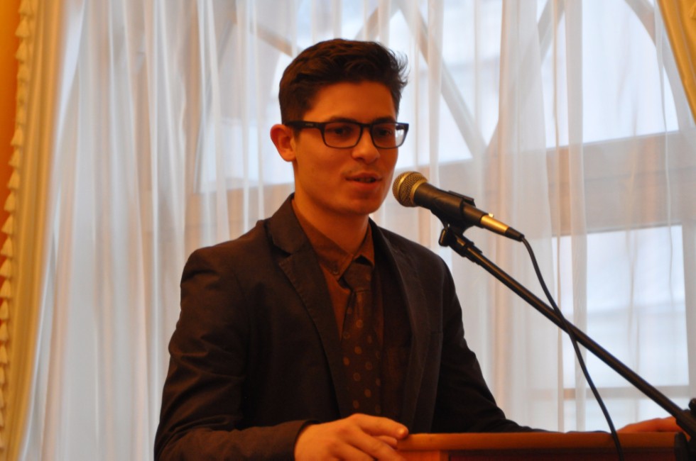 � ������������ ����� �� � ������ ����� '�����������' ���������� �������, ����������� ������� ������������ ����