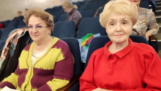 Откуда взялись татары: для студентов серебряного возраста состоялась лекция историка-генеаолога Искандера Гильманова Откуда взялись татары: для студентов серебряного возраста состоялась лекция историка-генеаолога Искандера Гильманова