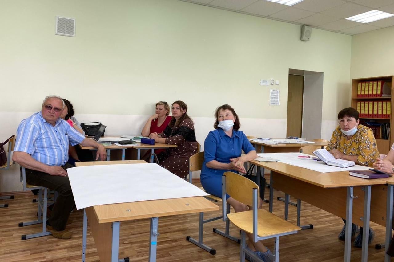 Стратегическую сессию для школ Мензелинска провел Елабужский институт КФУ Стратегическую сессию для школ Мензелинска провел Елабужский институт КФУ