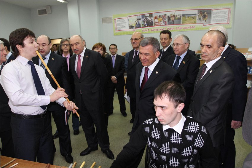 ��� �����