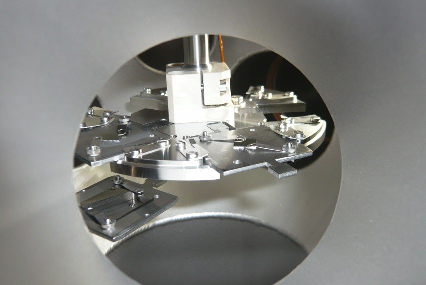 НИЛ 'Синтеза и анализа тонкоплёночных систем' НИЛ 'Синтеза и анализа тонкоплёночных систем'