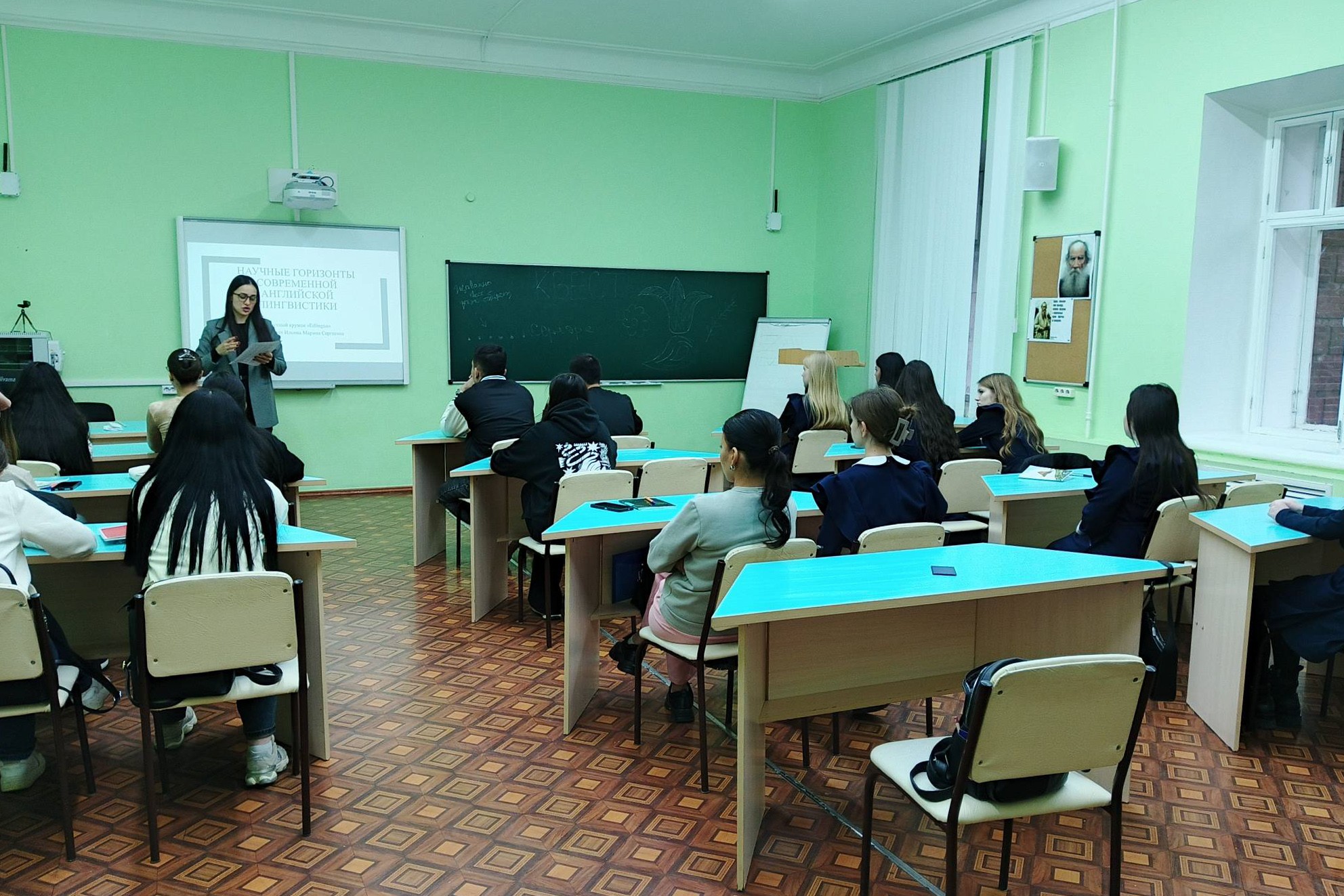 Студенты 'Edlingua' провели научные дебаты Студенты 'Edlingua' провели научные дебаты