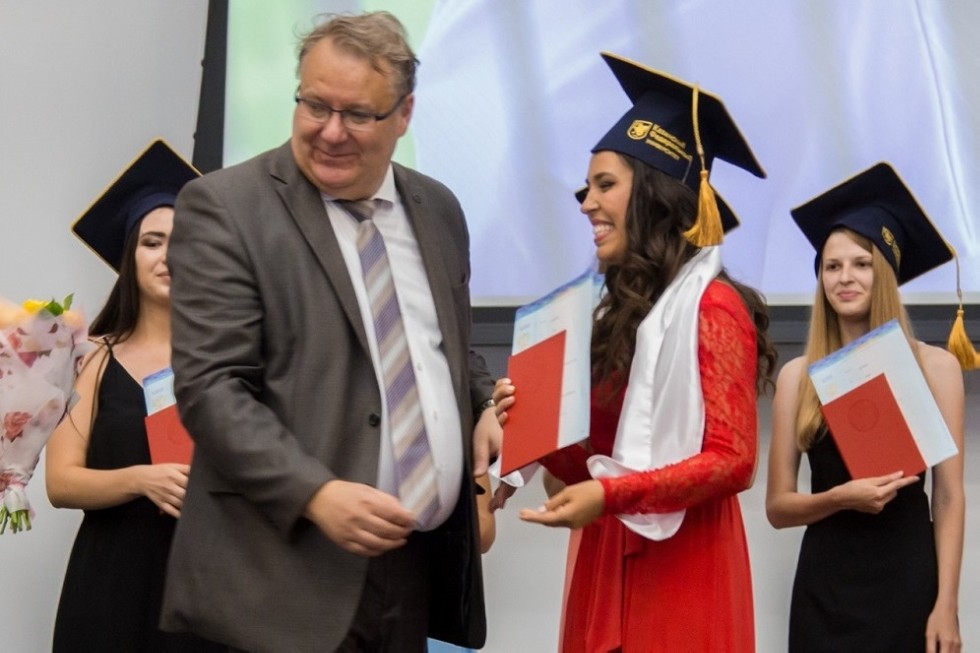 ����������-��������� ����������� ��������� ��� �������� ������� ������� �� ��� ������ ��� ������������