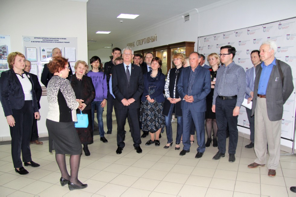 �� ����������� ���������� ������� ������������ ����� ������ �.�. ����������