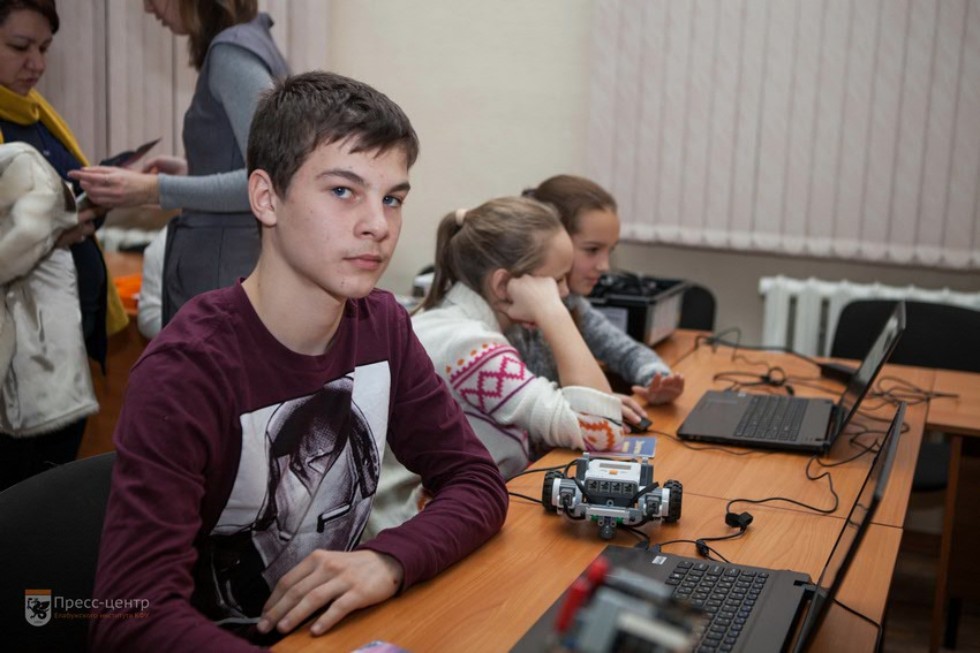 Residents of Yelabuga were presented the 'Night of Science'