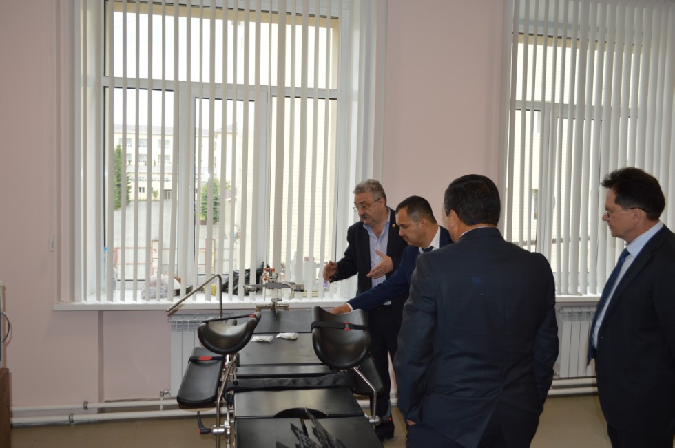 ��������� ������������� ���������-������������� ���������(����������) �������� ���������� �������� � ���������-������������ ������ ���