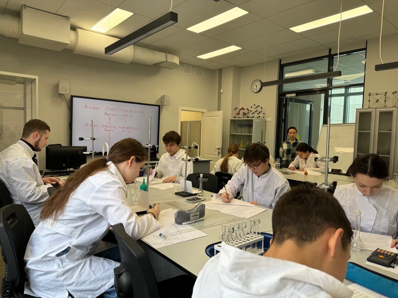 В СУНЦ КФУ состоялась многопредметная олимпиада по химии В СУНЦ КФУ состоялась многопредметная олимпиада по химии