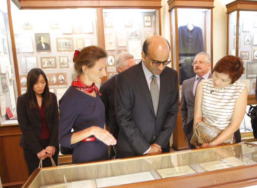 Guests from Singapore visited KFU