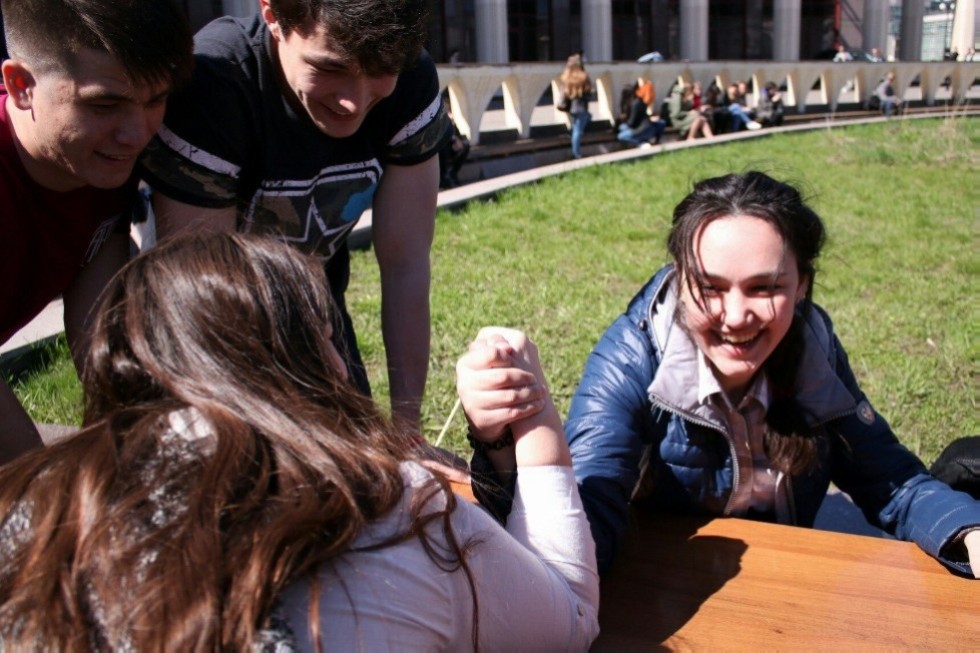 �������� � �����