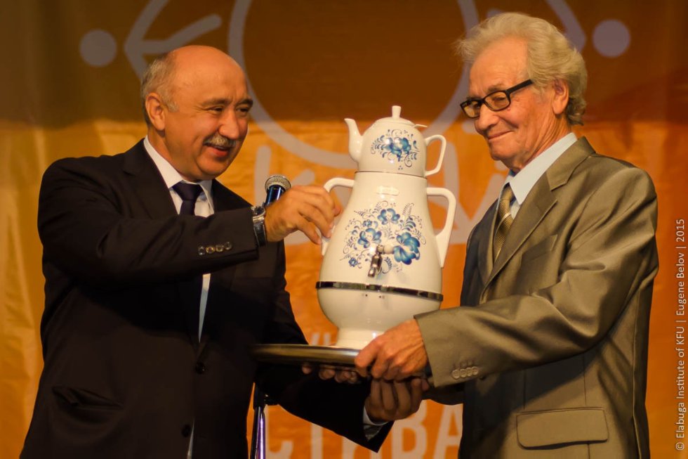 ������������� ��������� �������� �������� � �������