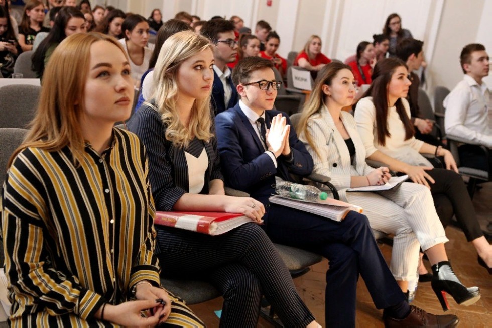 В Елабужском институте КФУ состоялся ежегодный конкурс 'Студенческий лидер РТ - 2019' В Елабужском институте КФУ состоялся ежегодный конкурс 'Студенческий лидер РТ - 2019'