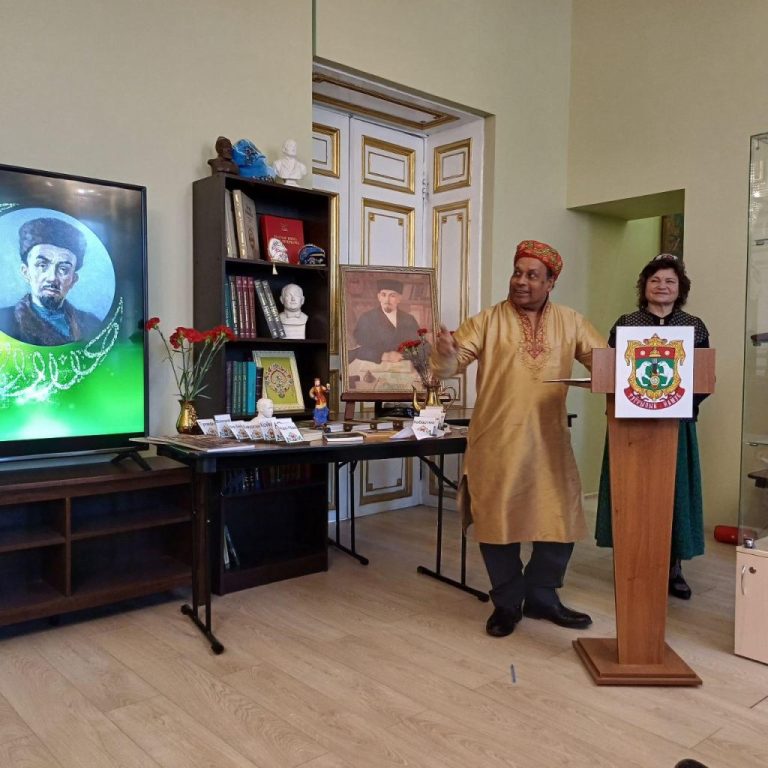 ������������� ����������� � ����� 200-����� ����� ������ ������ � �����-������������� ������ ��������� ����� ������