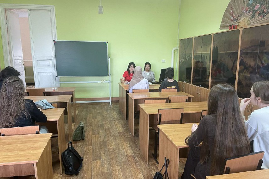 Студенты отделения иностранных языков продемонстрировали знание китайского языка Студенты отделения иностранных языков продемонстрировали знание китайского языка