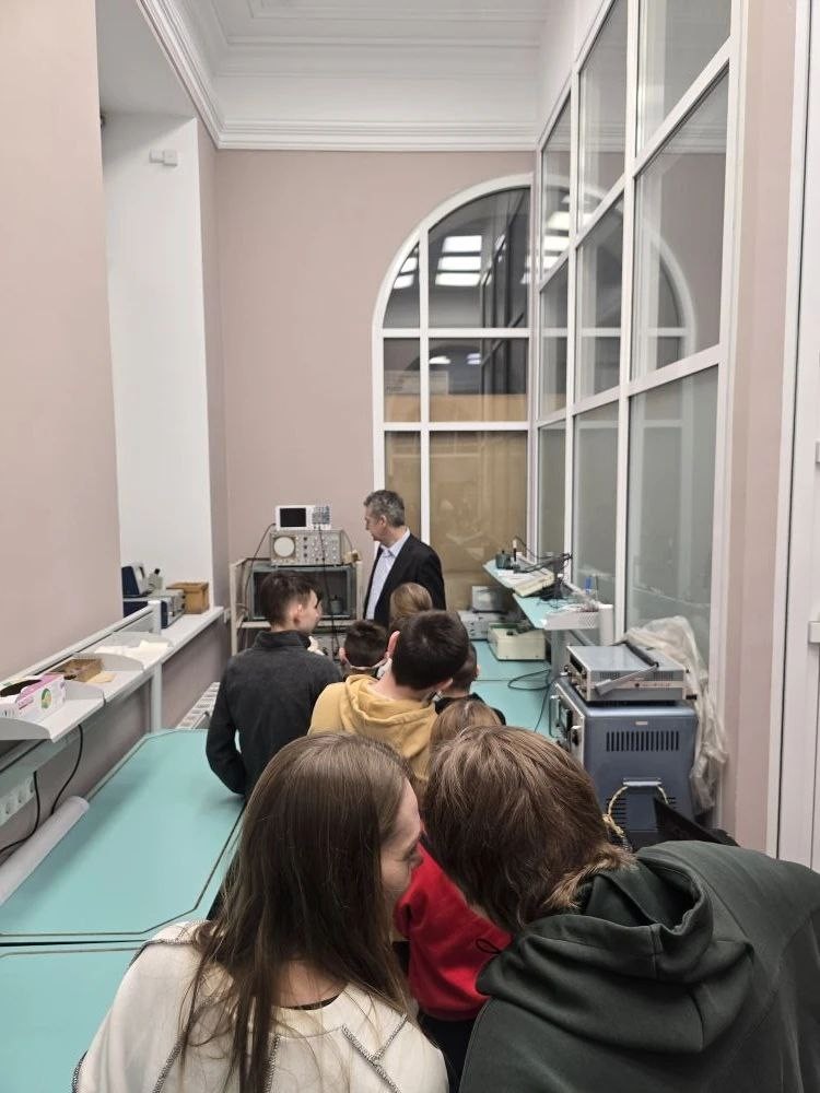 Заседание студенческого научного кружка кафедры Заседание студенческого научного кружка кафедры