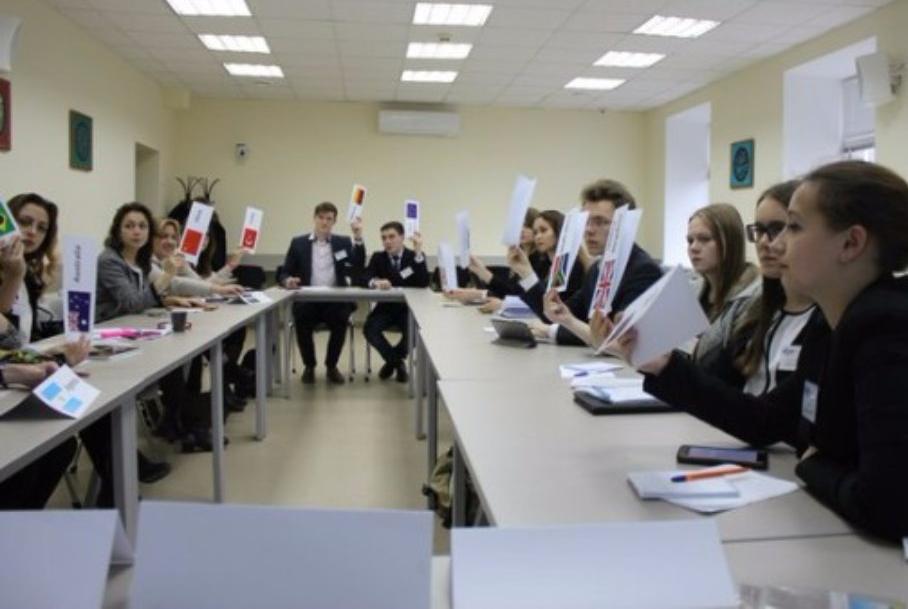 В КФУ прошла студенческая 'G20. Youth Model' В КФУ прошла студенческая 'G20. Youth Model'