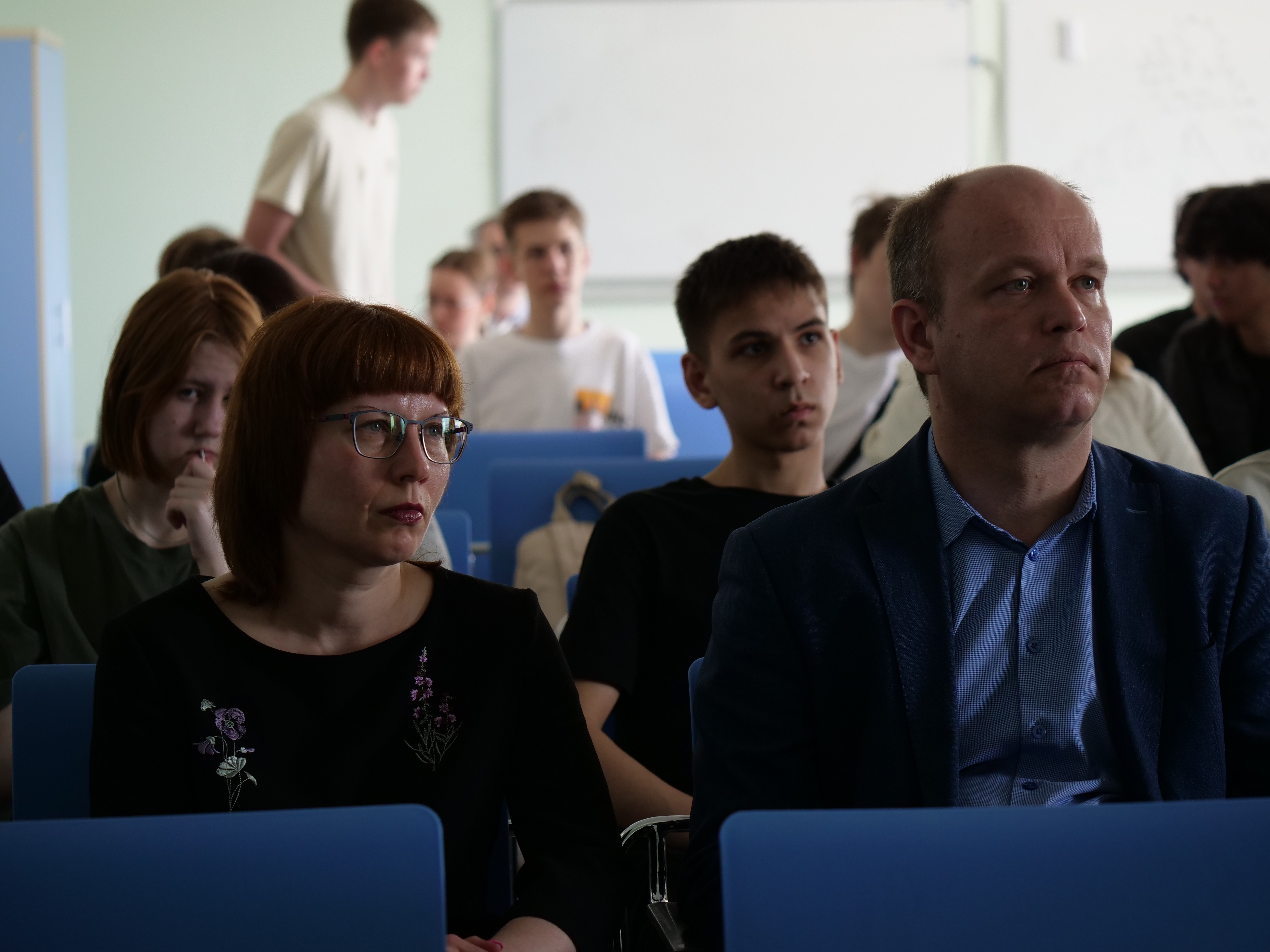 � ������� �������� � ����������� � ���� ����� ��� ,����, ����������� ���������