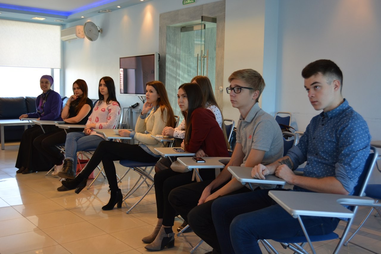 Лекция в 'полевых условиях' в ИА 'Татар-информ' Лекция в 'полевых условиях' в ИА 'Татар-информ'