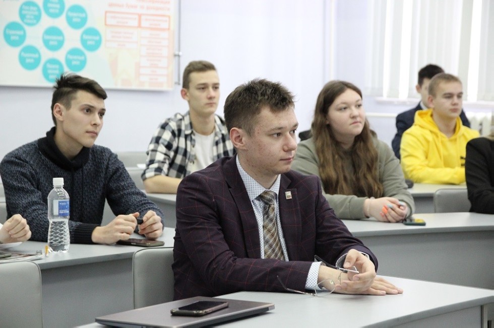 �� ��������� ������������� � ����������� ���� �������� ������ ����������� �����