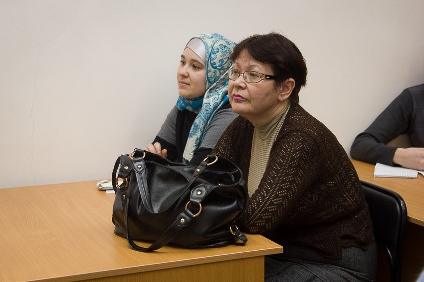 Soviet Islam Reconsidered: Trying to Hear Voices from Private Archives