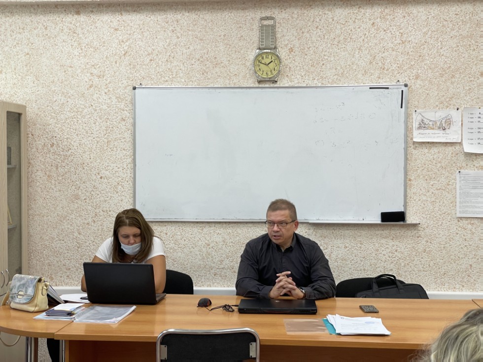 Заседание кафедры прикладной математики Заседание кафедры прикладной математики