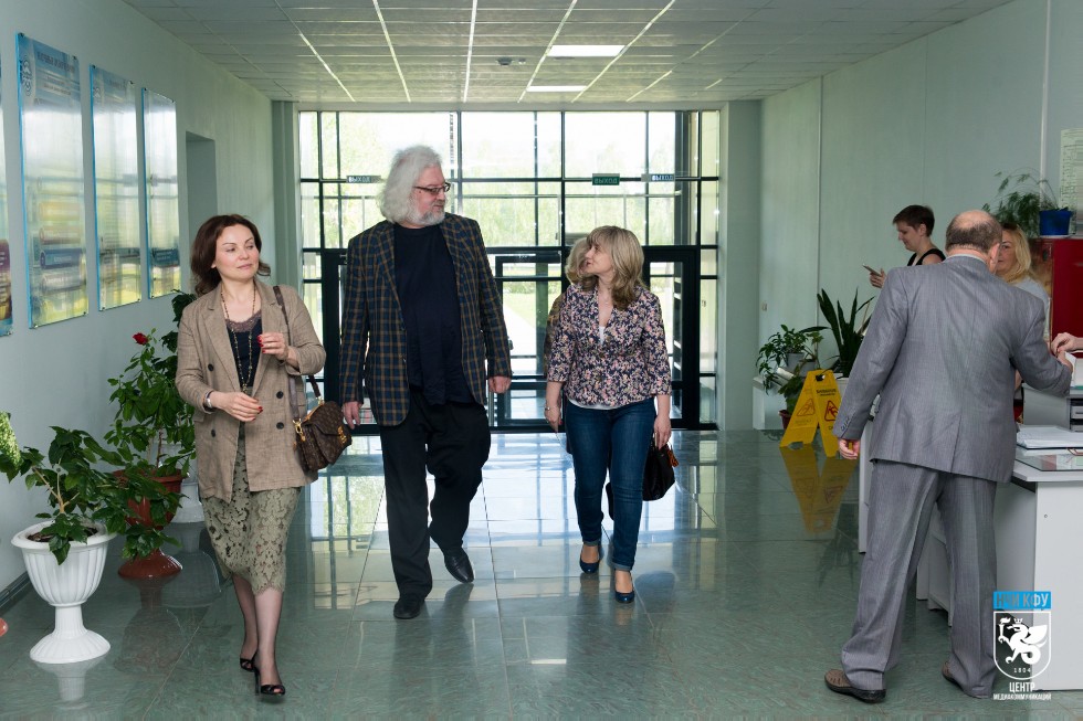 Андрей Максимов: 'Человек сам создаёт тот мир, в котором он живёт' Андрей Максимов: 'Человек сам создаёт тот мир, в котором он живёт'