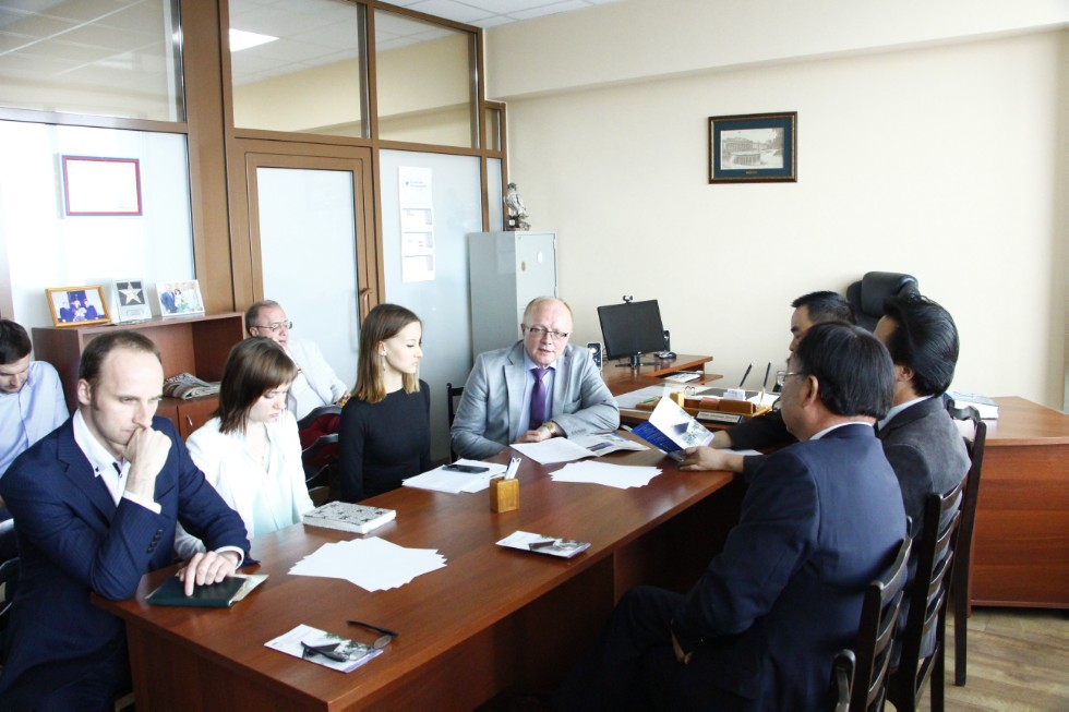 ������������� ��������� ������������ (��������� �������) � ������ �������� ������ �������� ���