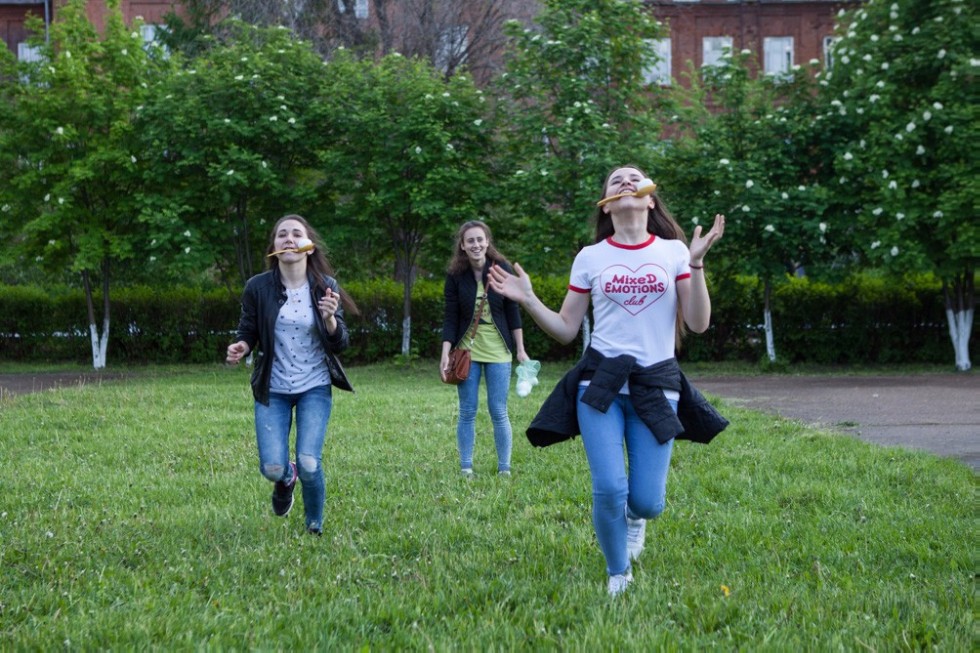 Молодежный Сабантуй отметили в Елабужском институте КФУ Молодежный Сабантуй отметили в Елабужском институте КФУ