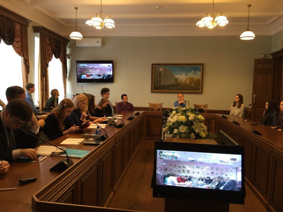 Международный круглый стол 'Непоименованные и смешанные договоры в гражданском праве России и иных государств'. Международный круглый стол 'Непоименованные и смешанные договоры в гражданском праве России и иных государств'.