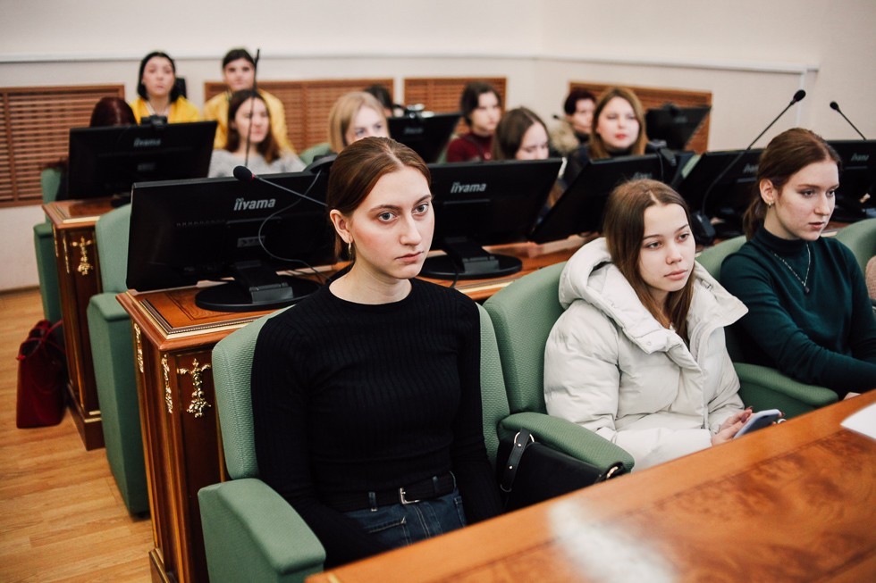 В ИМО прошел XII Международный научно-практический семинар для молодых корееведов(фоторепортаж) В ИМО прошел XII Международный научно-практический семинар для молодых корееведов(фоторепортаж)