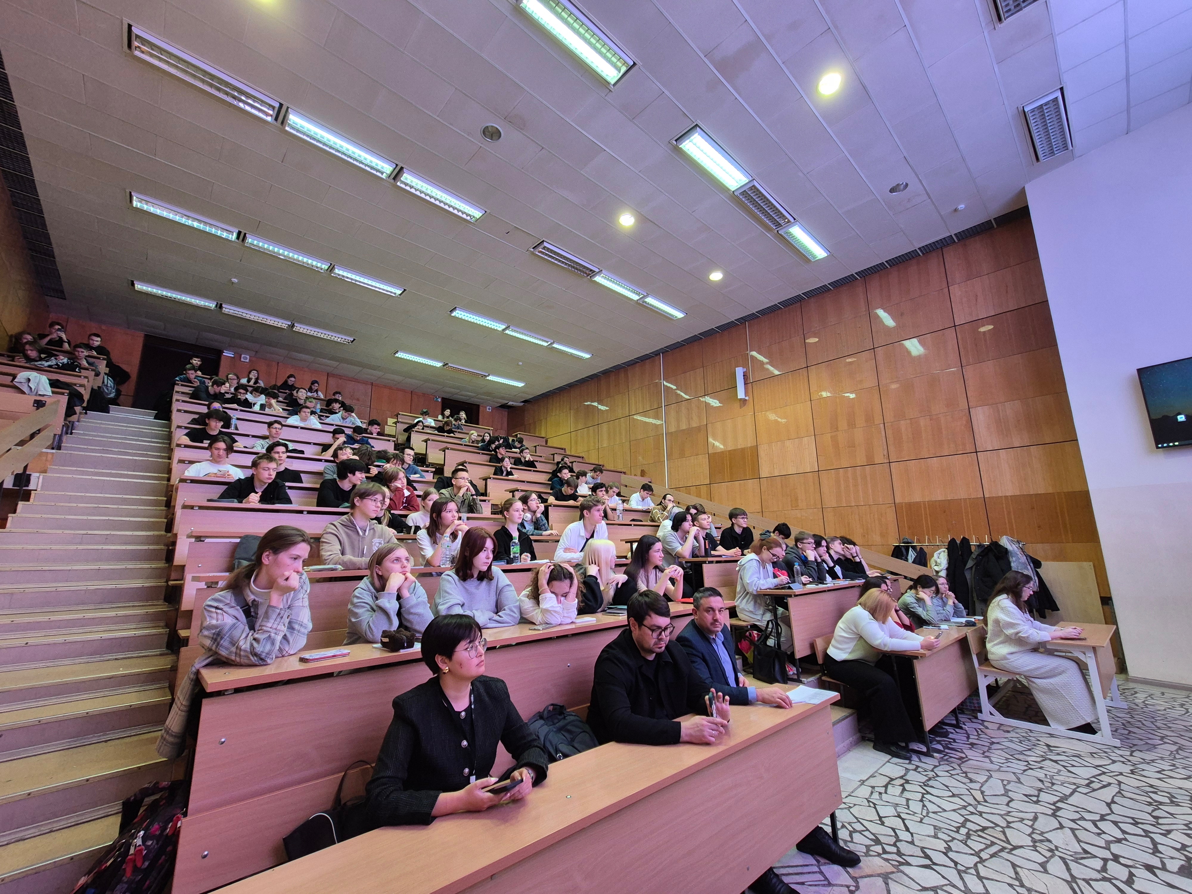 'Открывая мир науки ИВМиИТ' для первокурсников 'Открывая мир науки ИВМиИТ' для первокурсников