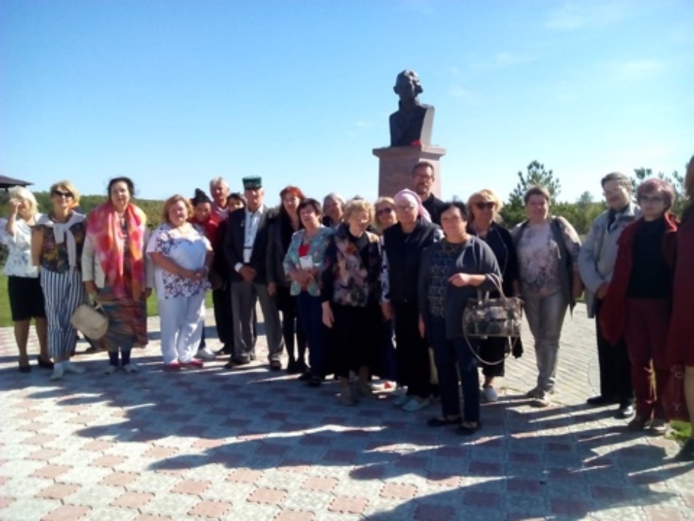 XIV ������������� ����������� 