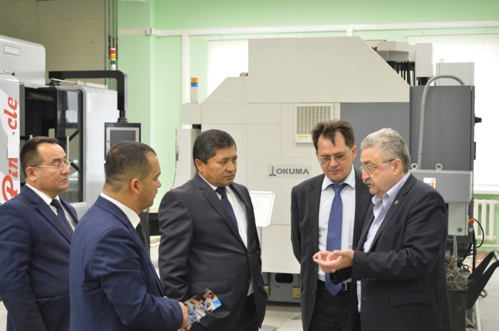 ��������� ������������� ���������-������������� ���������(����������) �������� ���������� �������� � ���������-������������ ������ ���