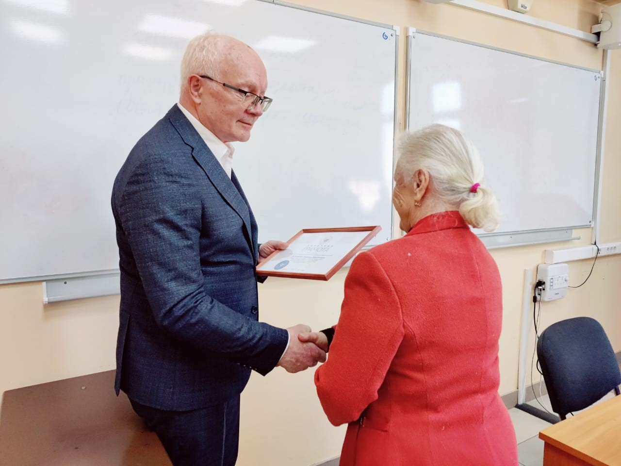 Состоялось заседание Учёного совета ИСФН Состоялось заседание Учёного совета ИСФН