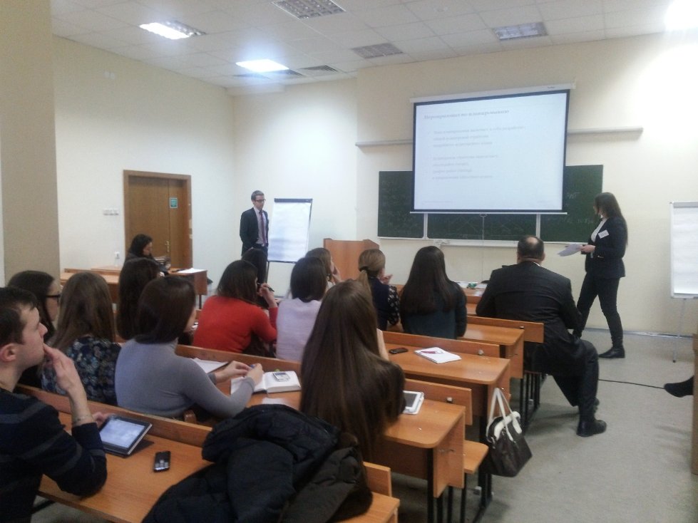 ������� ���� '���� �� � ��� ���������' ����� ������������ ����������� '����, ������ � �����' � '����� � ���������� ����������' ��� ������������ �������������� ������������� ����������� �������� PricewaterhouseCoopers