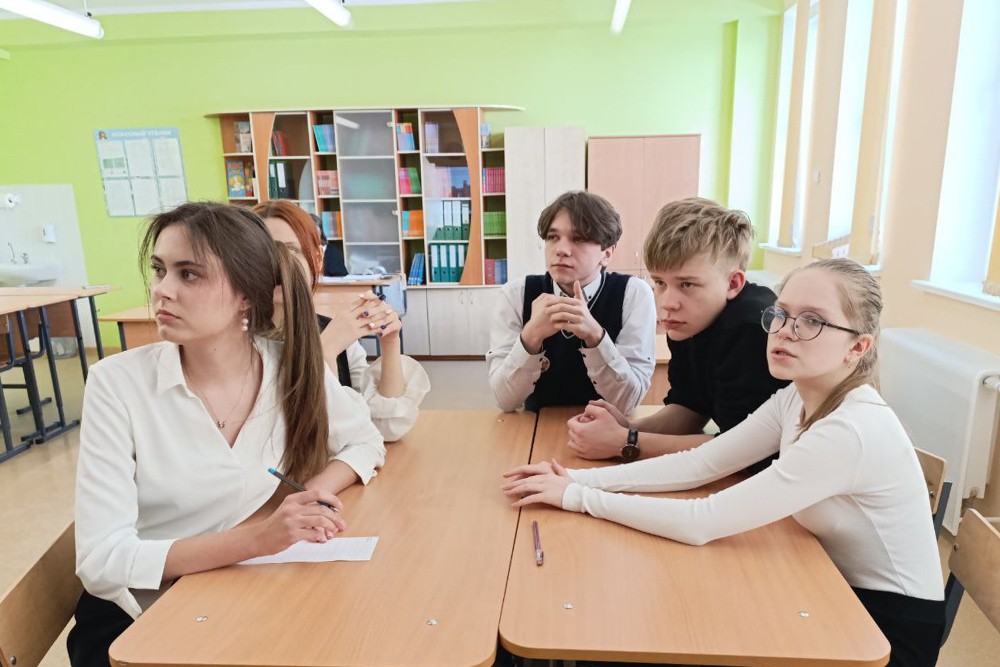 ���������� ���������� � ������� III ������������� ���������-�������������� ��������� ���������� '���������� ? ������ � ������ �� ��������?'