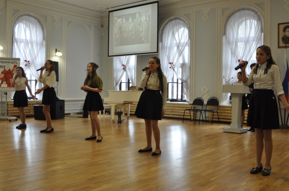 � ����� ������ �������� '�� ���� � ����� ������ ����� ����� � �������� ������� ������'