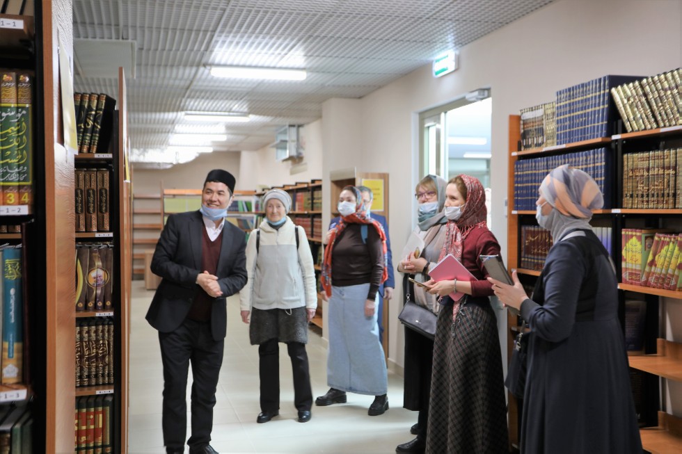 Экскурсоводы Казани посетили Болгарскую исламскую академию