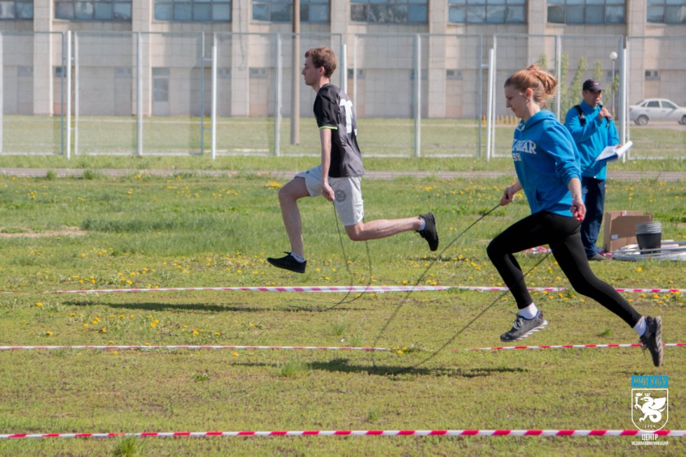 Инженерно-экономический колледж провел 'Веселые старты' в рамках конкурса 'Лучшее отделение НЧИ КФУ' Инженерно-экономический колледж провел 'Веселые старты' в рамках конкурса 'Лучшее отделение НЧИ КФУ'