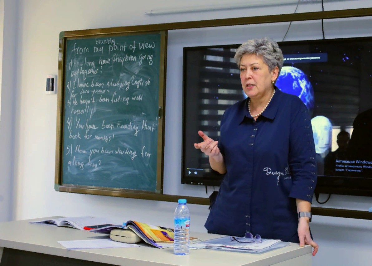 Преподаватели-лингвисты из Казани в Джизаке Преподаватели-лингвисты из Казани в Джизаке