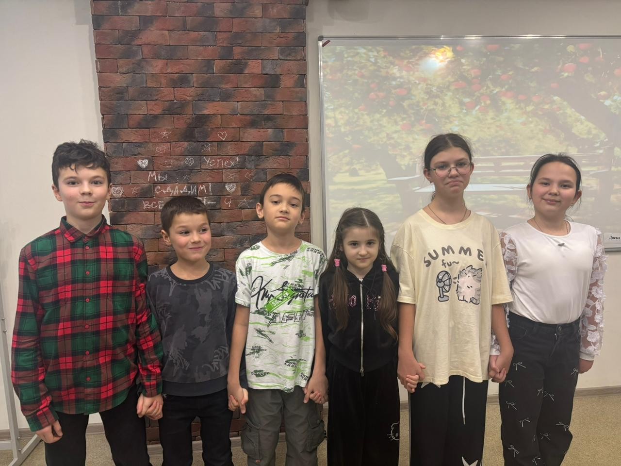 В детском театре КФУ 'Радуга' одновременно идут репетиции пяти детских спектаклей В детском театре КФУ 'Радуга' одновременно идут репетиции пяти детских спектаклей