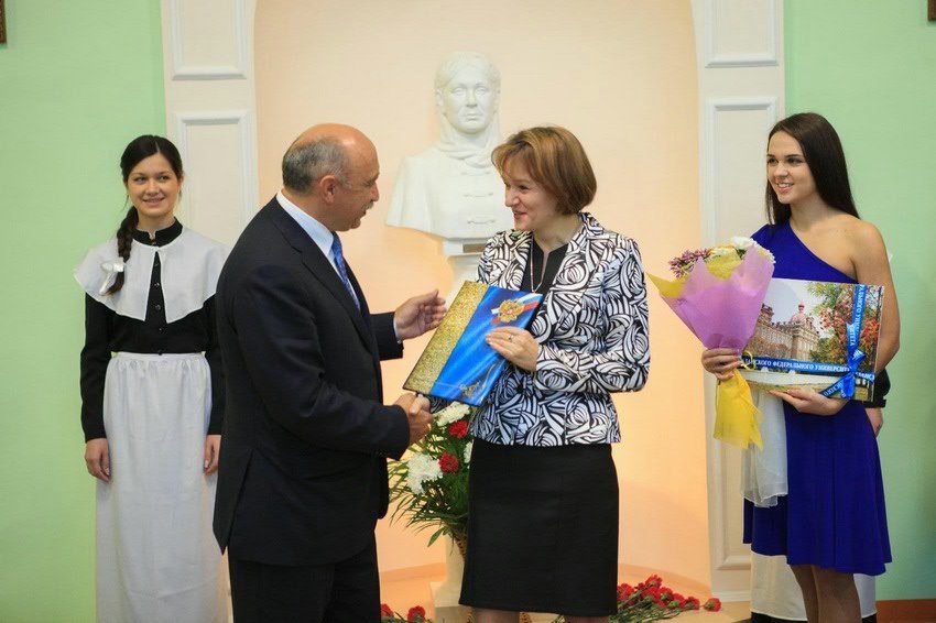 115-летняя история в лицах 115-летняя история в лицах